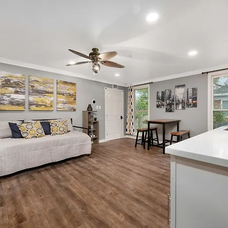 Cozy & Spacious 1Br In Montrose Walk To Top Attractions Houston Exterior photo