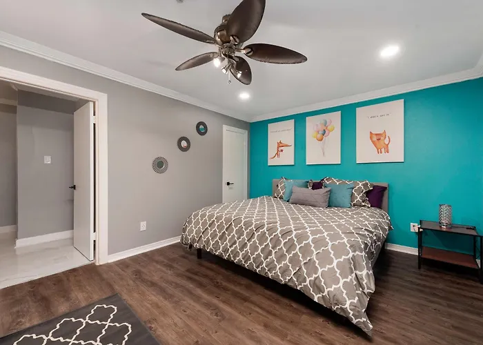 Cozy & Spacious 1Br In Montrose Walk To Top Attractions